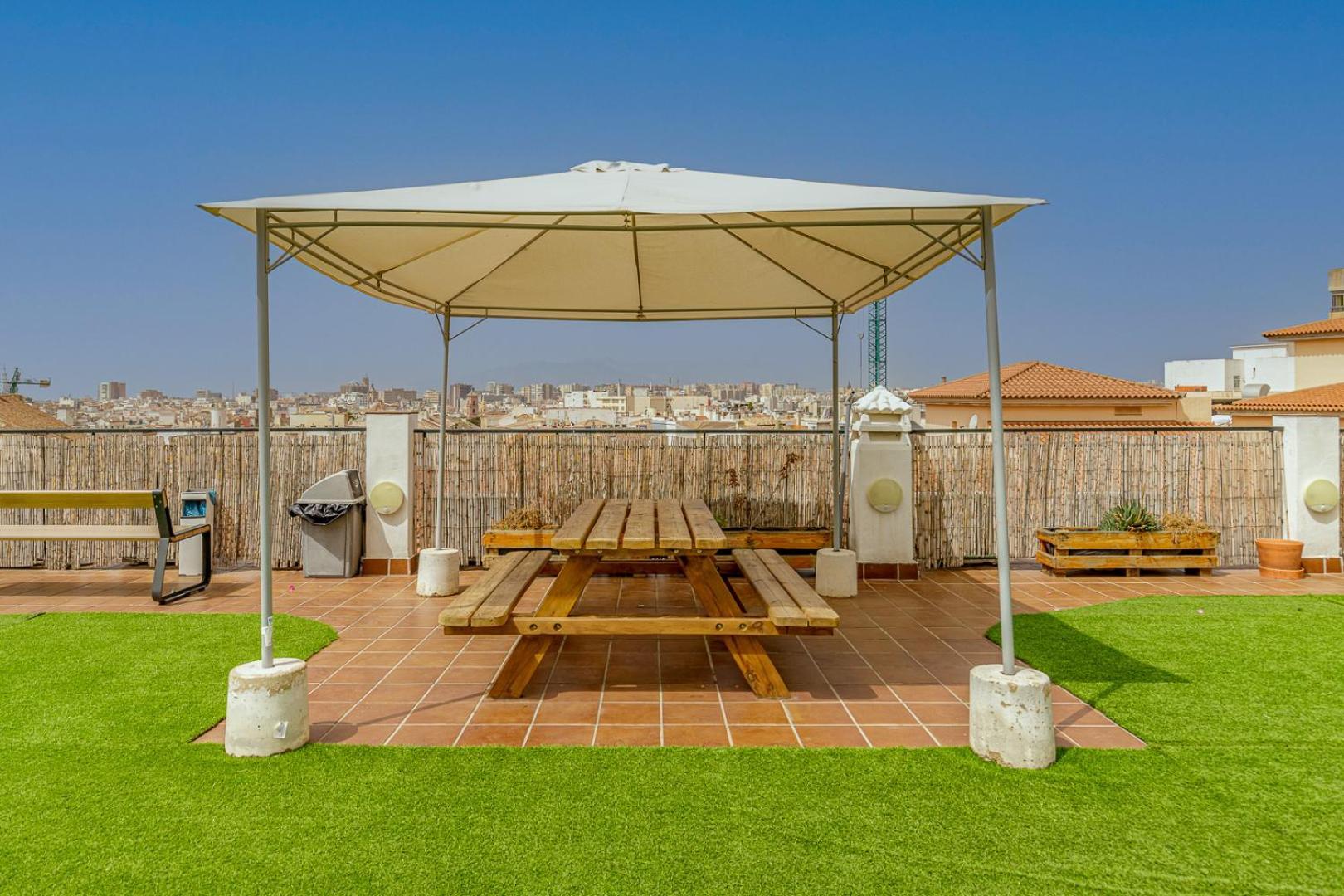 Fun Building Terraces By Homeabout مالقة المظهر الخارجي الصورة